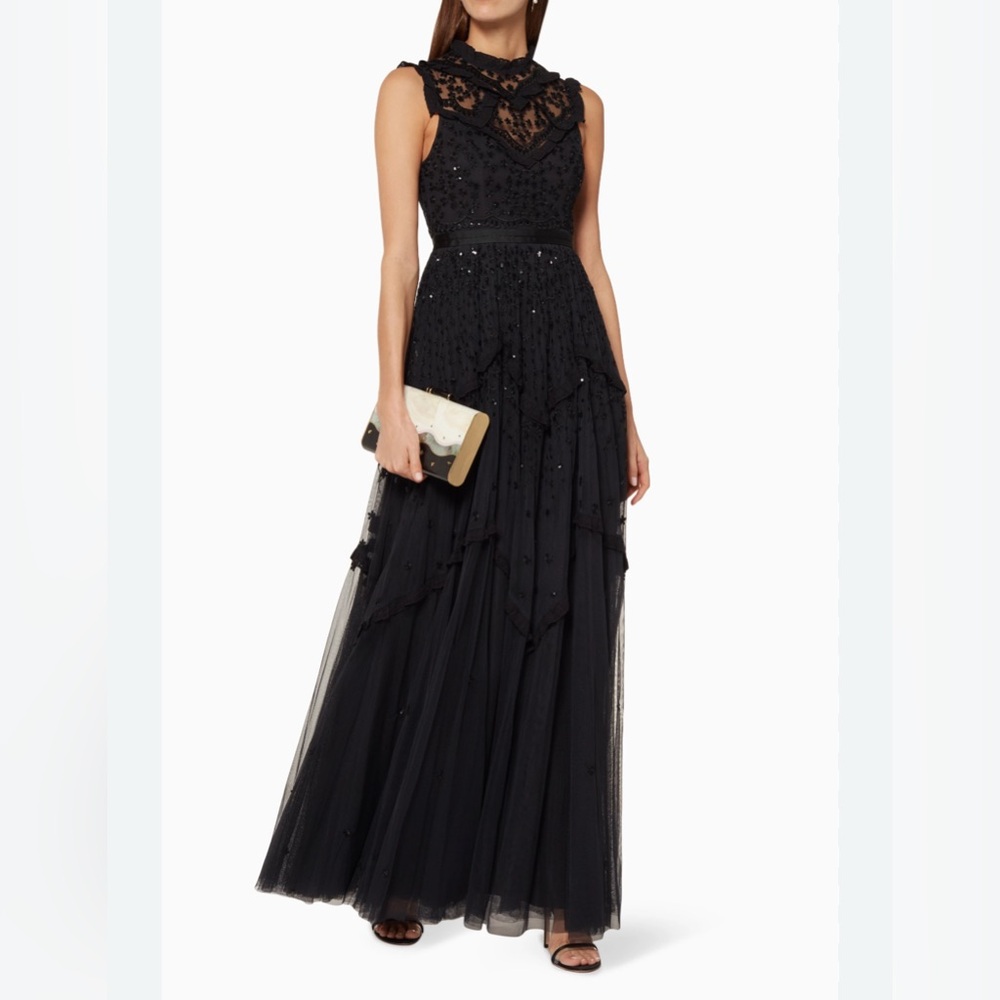 Needle & Thread
Daisy Embroidered Embellished Tulle Gown - Black